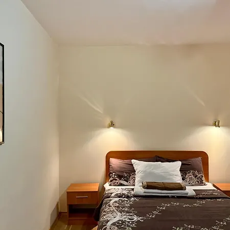 Guest House Olesya 奥布佐尔