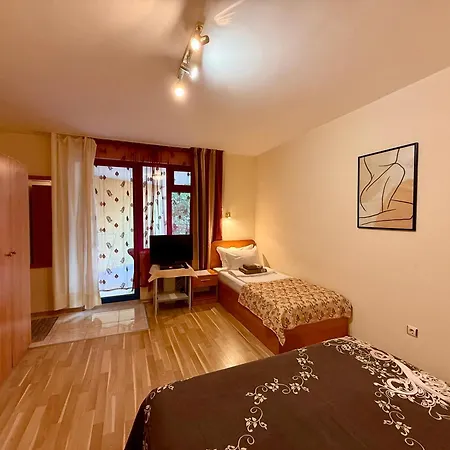 Casa de hóspedes Guest House Olesya 3*