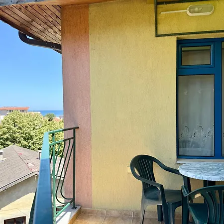 Guest House Olesya Гостевой дом 3*