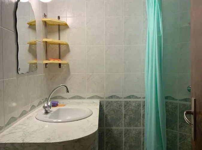 Guest House Olesya 奥布佐尔