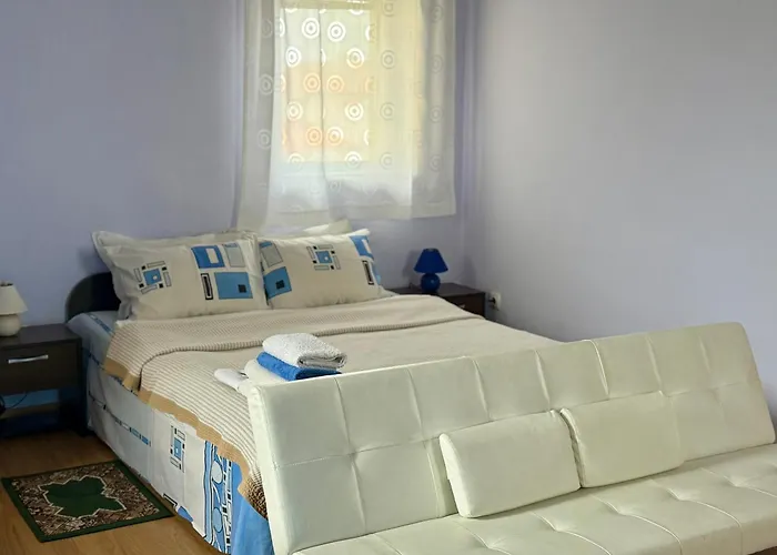 Guest House Olesya Pensiune Obzor