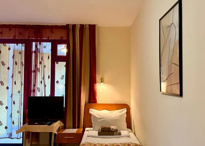 Guest House Olesya 奥布佐尔